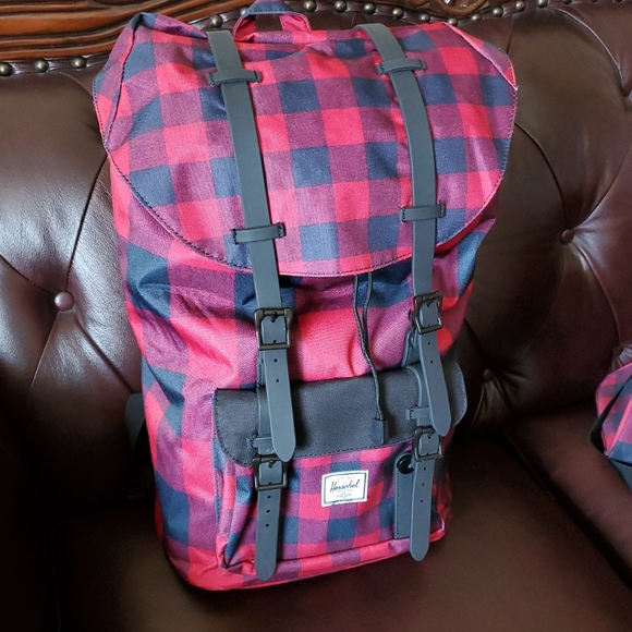Herschel Supply Company Handbags - Like New Herschel Checkered Rucksack Backpack Red